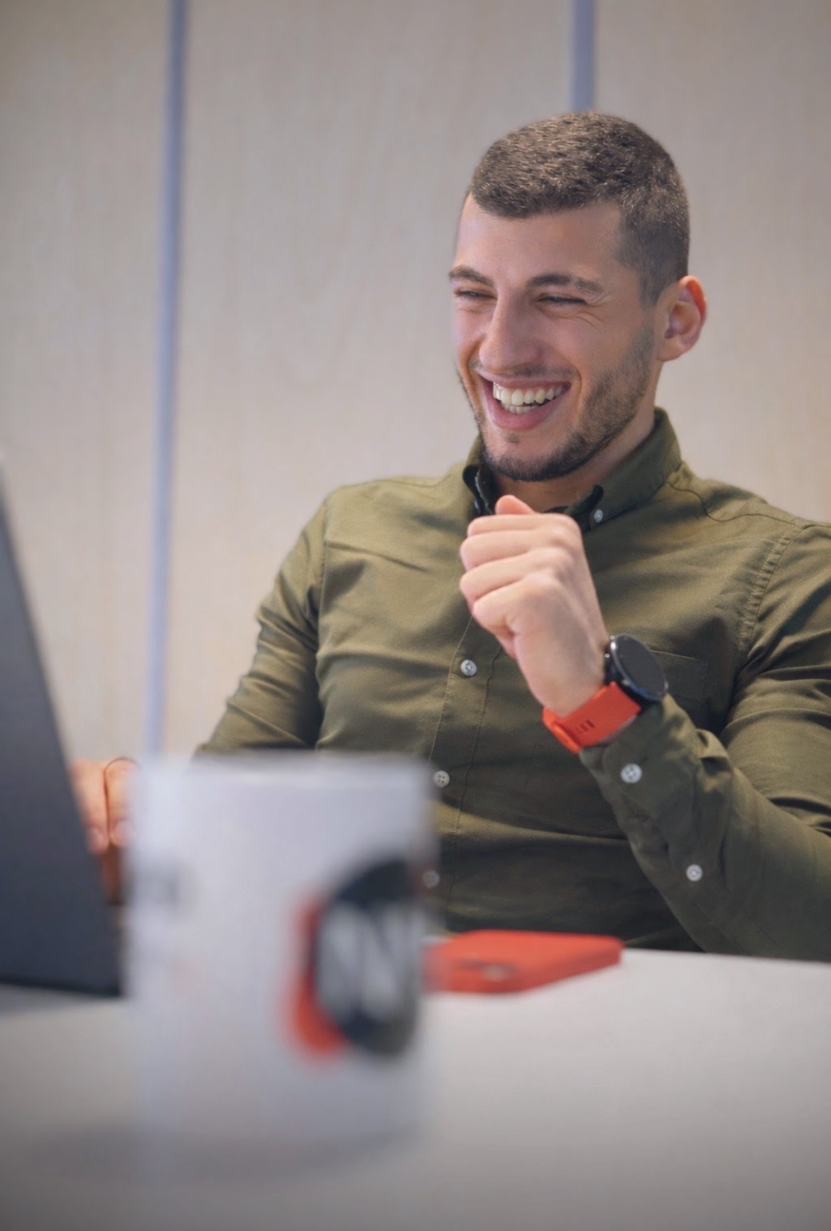 Hazem Nader pendant un échange professionnel